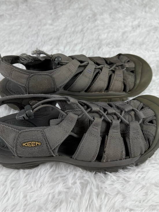Keen Newport H2 Men’s Size 8 Gray Waterproof Sandals Hiking Water Shoes main image 12